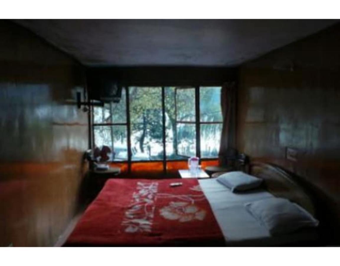 Hotel Darpan Nainital Extérieur photo