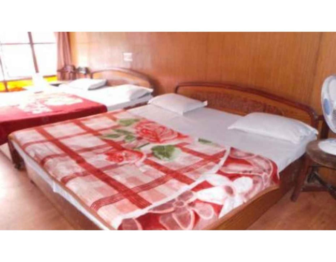 Hotel Darpan Nainital Extérieur photo